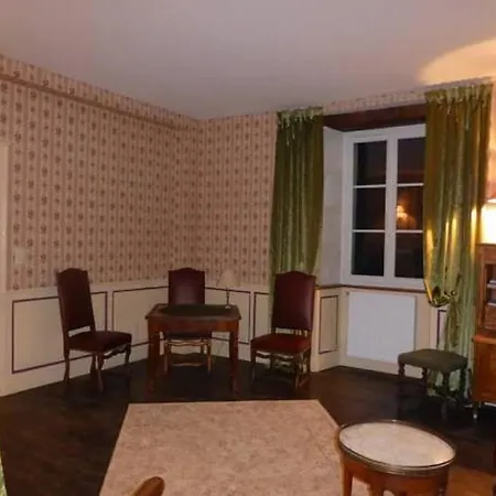 فندق مبيت وإفطار Gentilhommiere Eaux Bleues 3*